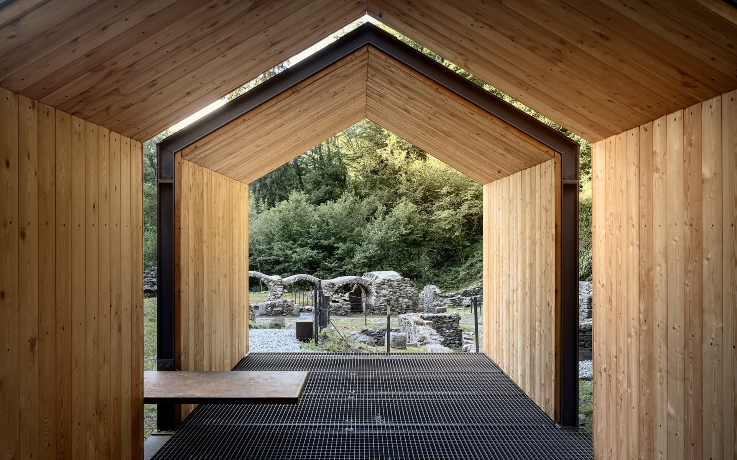 https://www.settantapercento.it/wp-content/uploads/2026/10/2026_FORNO-FUSORIO-PERTICA-ALTA_70percentoarchitettura_12.jpg